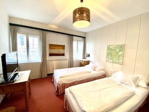 3 Schlafzimmer, Bügeleisen/Bügelbrett, Reisekinderbett, kostenloses WLAN