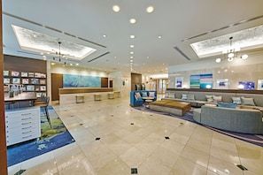 Lobby - The Royal Park Hotel Hiroshima RiverSide (Hiroshima)