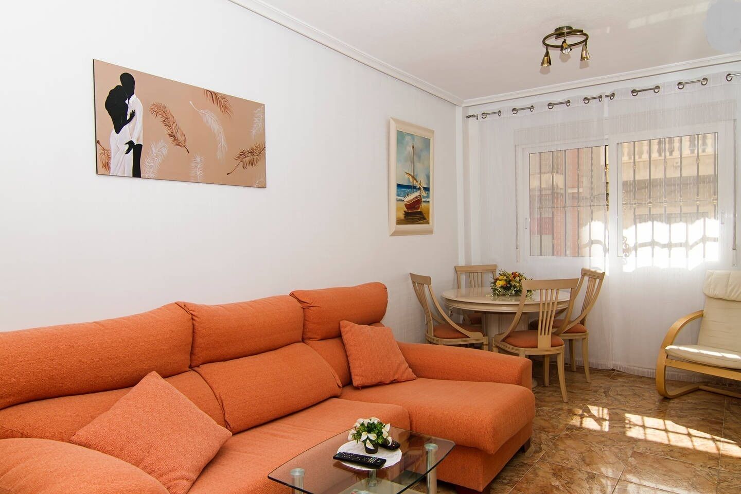 Smart-TV og DVD-spiller