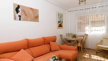 Smart-TV og DVD-spiller