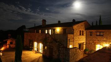 Front of property – evening/night