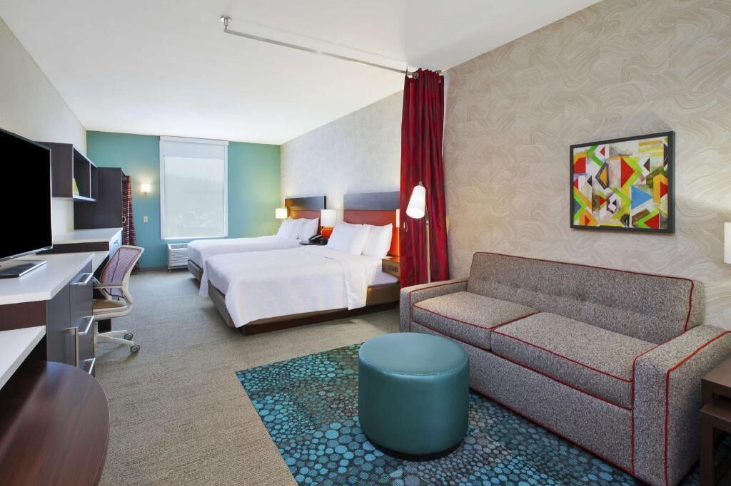 Premium bedding, pillow-top beds, minibar, desk