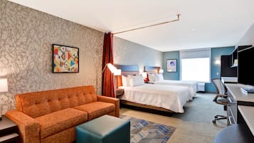 Hochwertige Bettwaren, Pillowtop-Betten, Minibar, Schreibtisch