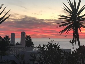 Beach/ocean view - Ferragudo, dream location, apartment with sea views and plenty of space, 100 sqm terrace (Ferragudo)