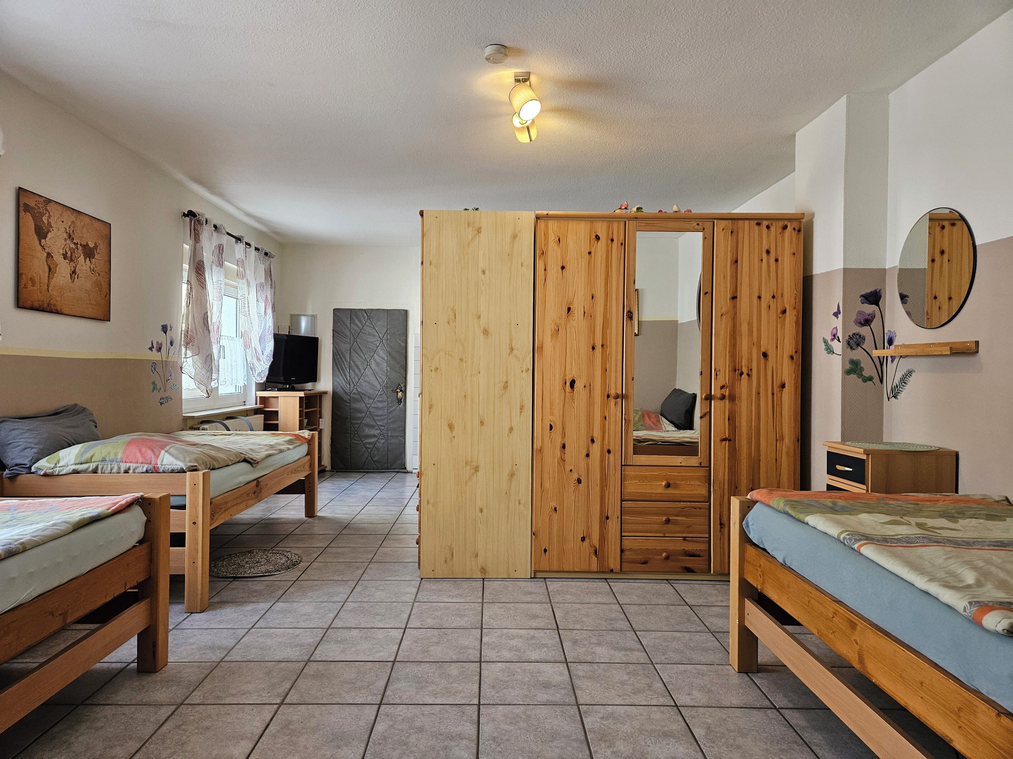 1 bedroom, iron/ironing board, WiFi