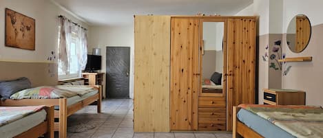 1 chambre, fer et planche Ă repasser, Wi-Fi