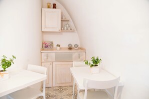 Fridge, microwave, electric kettle - Terrazza Sui Trulli (Alberobello)