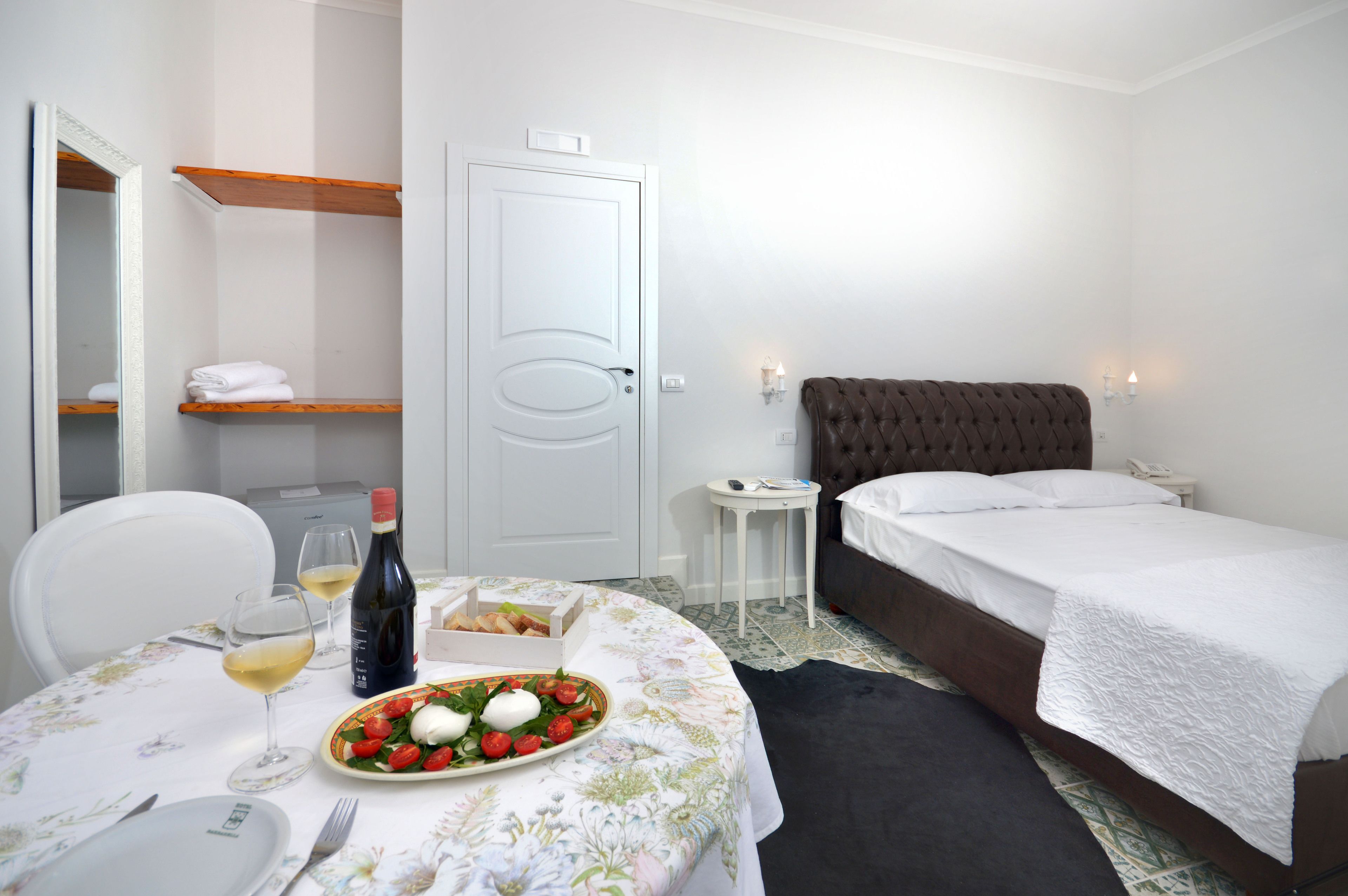 Photo - Barbarella Home