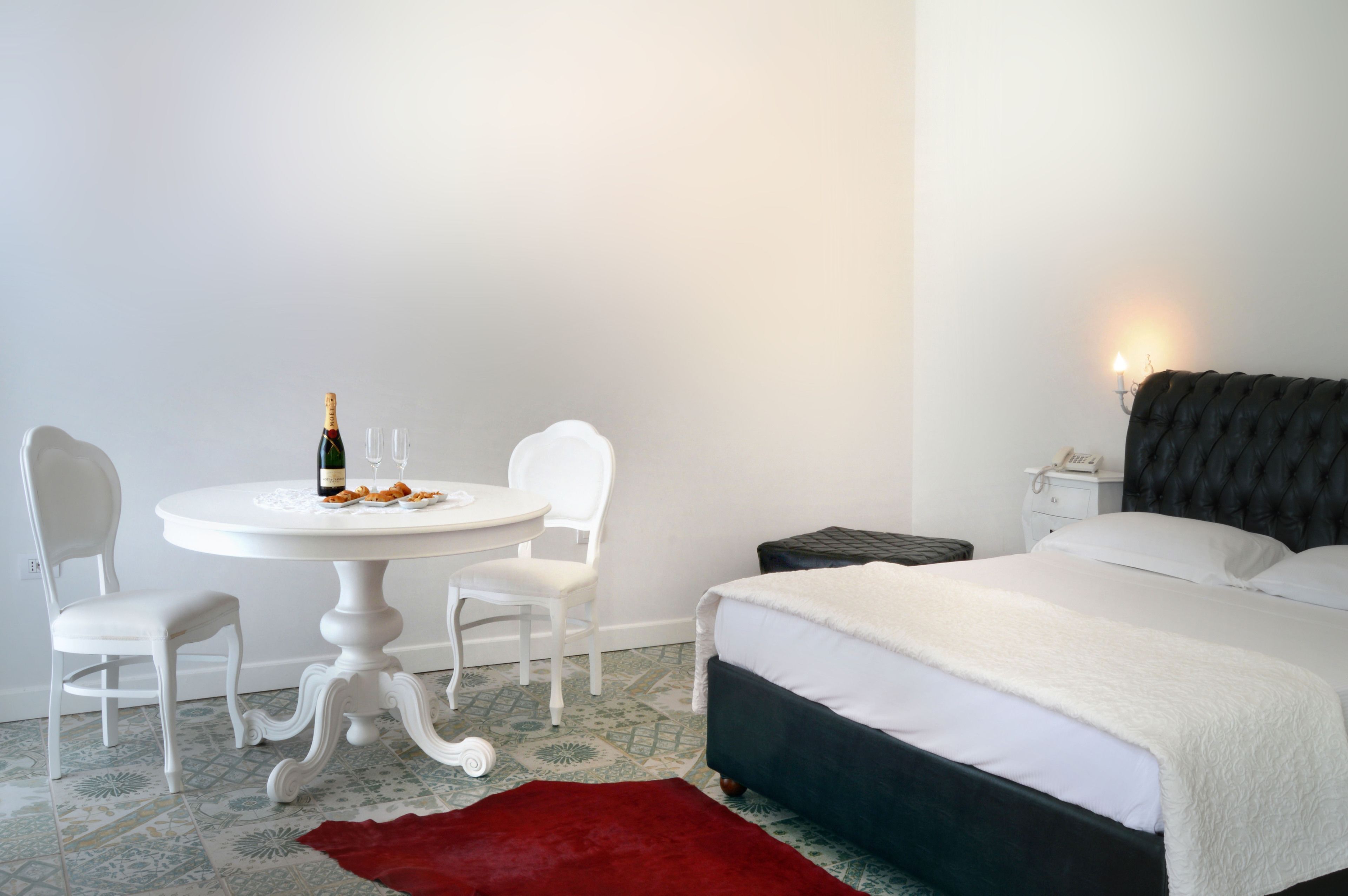 Frette Italian sheets, premium bedding, down duvets, pillow-top beds