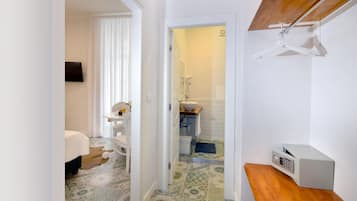 Junior-Zimmer, Balkon | 1 Schlafzimmer, italienische Bettbezüge von Frette