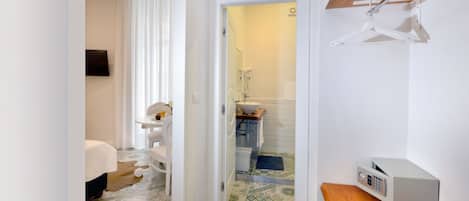 Junior-Zimmer, Balkon | 1 Schlafzimmer, italienische Bettbezüge von Frette