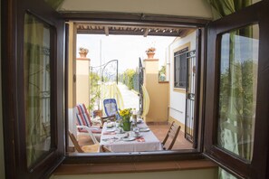 Outdoor dining - Pure nature, central between Palermo & Trapani, free wifi (Sizilien)