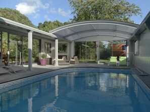 Innenpool, beheizter Pool