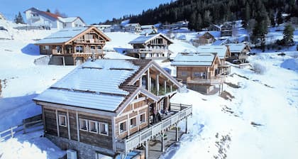 Chalet Blick auf den See und ruhig - Sauna und Relax-Pool