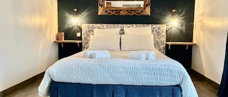 2 chambres, fer et planche à repasser, lit parapluie, Wi-Fi gratuit