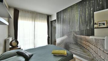 4 Schlafzimmer, Bügeleisen/Bügelbrett, Reisekinderbett, WLAN