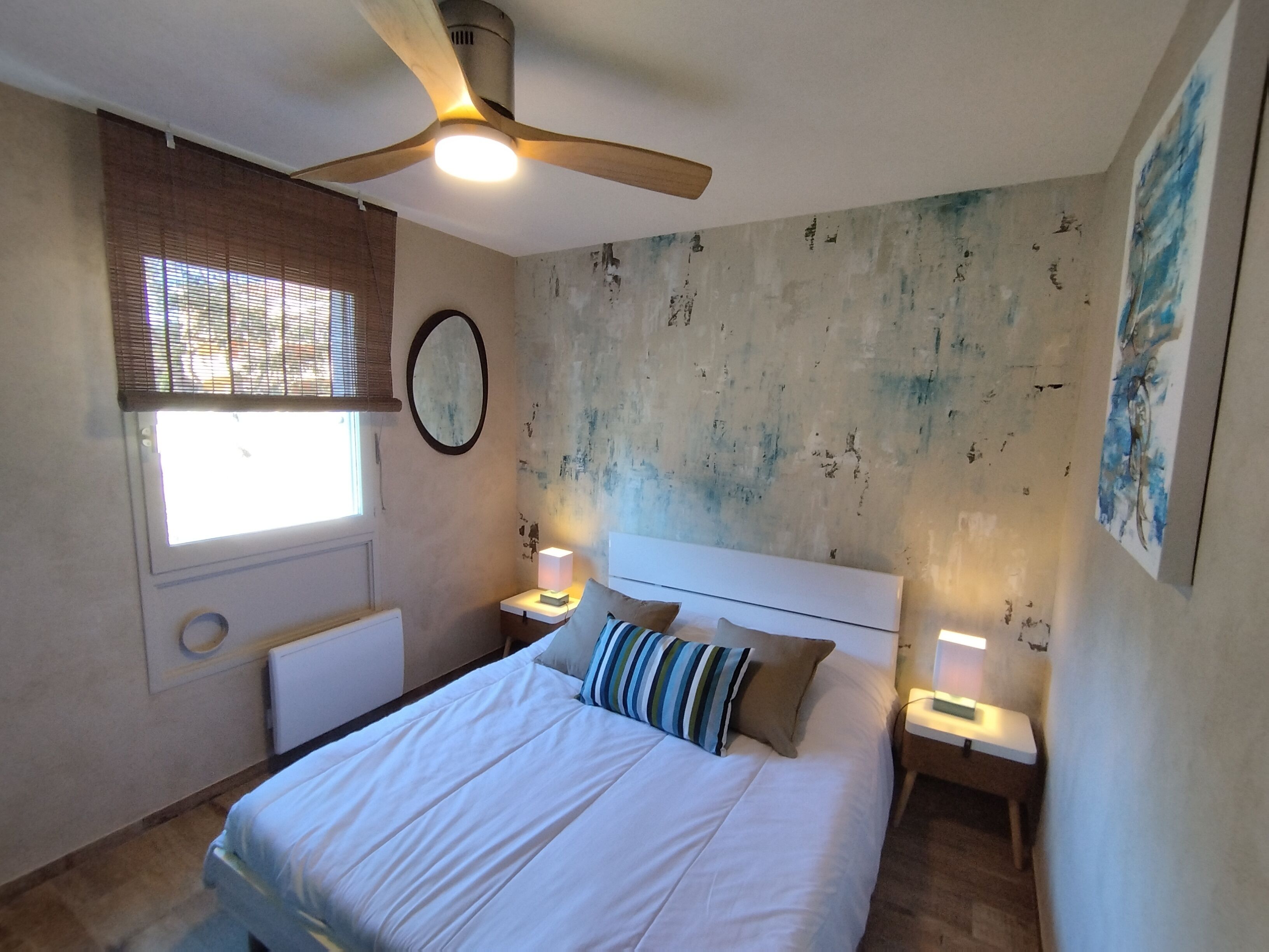 2 chambres, fer et planche à repasser, Wi-Fi gratuit