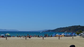 Am Strand, Liegestühle