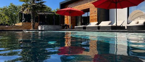 屋外プール、温水プール