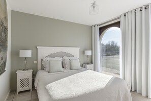 2 bedrooms, iron/ironing board, travel crib, free WiFi - Domaine du Grand Bec - Le Tennis, swimming pool, tennis, beach, sea view (Villerville)
