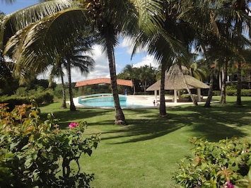 PARK AND POOL