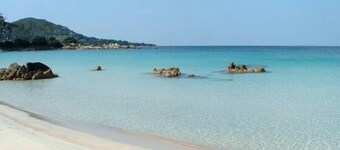 Villa 400m from the beach, panoramic sea and mountain views ...