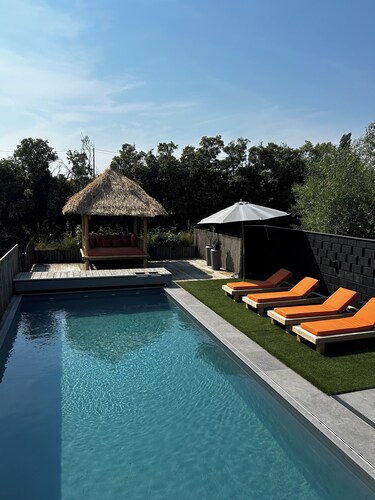 Un Cocon Pour 2 Personnes Avec une vue Superbe sur la Vallée Tournaisienne