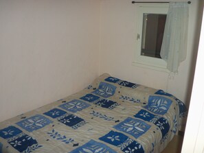 2 bedrooms, iron/ironing board - Villa in private residence 5 mm from the sea on foot (Valras-Plage)