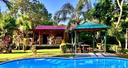 Chalet Casa Mediterranea with botanical garden near the beach and the forest