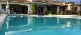 Sun of the Hermitage. Villa with pool 6/8 persons, Family holidays
