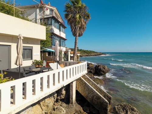 Villa Rena by the sea!