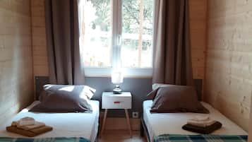 3 Schlafzimmer, BĂŒgeleisen/BĂŒgelbrett, WLAN, BettwĂ€sche