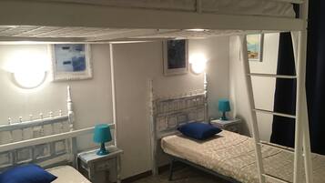 2 dormitorios, tabla de planchar con plancha, wifi gratis