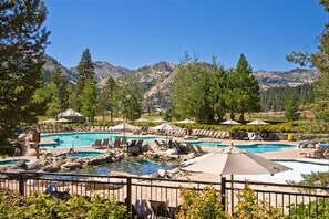 Piscine extérieure, piscine chauffée