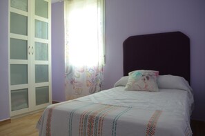 3 bedrooms, soundproofing, iron/ironing board, WiFi