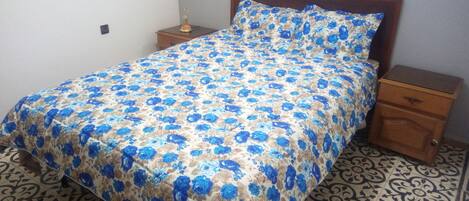 2 Schlafzimmer, Bügeleisen/Bügelbrett, WLAN