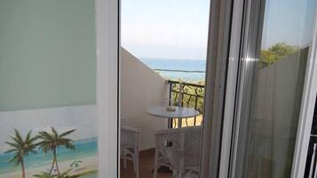 Double Studio, Sea View (22) | Pemandangan dari kamar