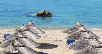 Palmina Mare Villa and Studios