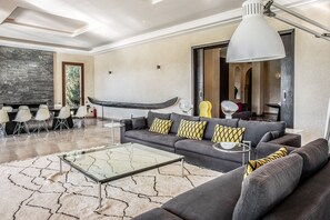 TV, fireplace, DVD player, stereo - ADNAA - Luxury Villa with 2 pools, sauna, hammam, tennis court & home cinema (Marrakech)