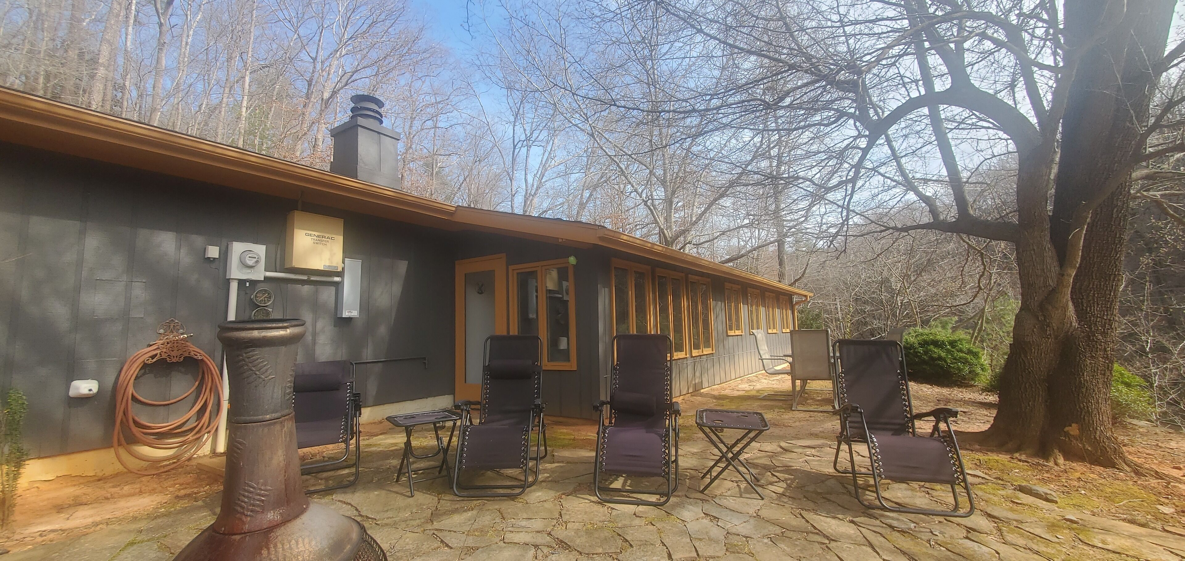 Views of Lake & Chimney Rock - Walk to Inn and Moose and Goose Pub!