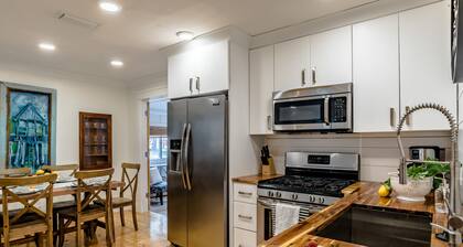 Fairhope Downtown Mökki nukkuu 10 "Walk to Town" Paljon pysäköinti ja autotalli