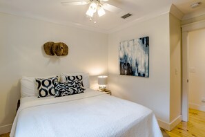 4 Schlafzimmer, Bügeleisen/Bügelbrett, WLAN, Bettwäsche