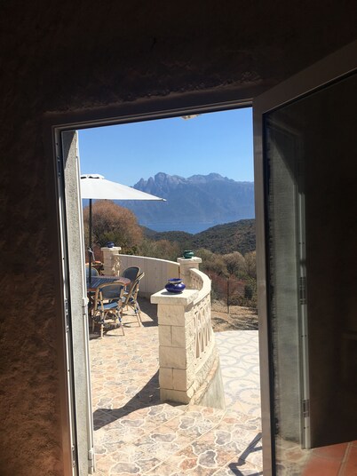 Typical Corsican property, 3 bedrooms sleeps 6, view of the Gulf of Porto