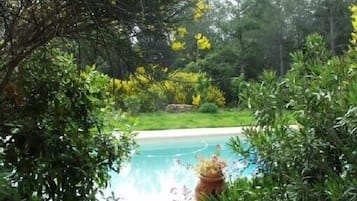 Alberca al aire libre