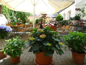 Terrace/patio - Hotel Roter Ochsen Lauchheim (Laucheim)