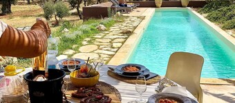 4 sovrum villa med privat pool endast 3 minuter till strÀnder
