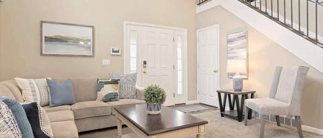 TV, fireplace, offices