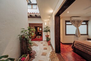 2 makuuhuonetta, silitysrauta/-lauta, ilmainen Wi-Fi, vuodevaatteet