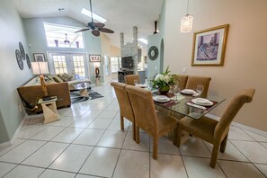 Interior - Orlanda Vacation Home near Disney, Shopping, Restaurants, Water Parks (Kissimmee)