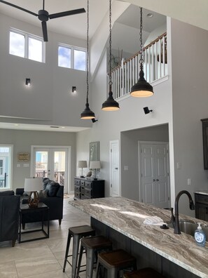 TV, books, stereo - Beautiful beach front property. Pool is shared by 3 properties. (Gulf Shores)